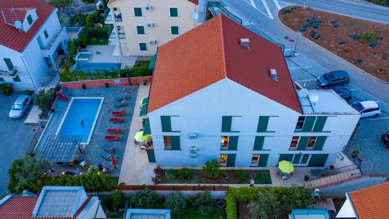 Apartman Dada I Dida *