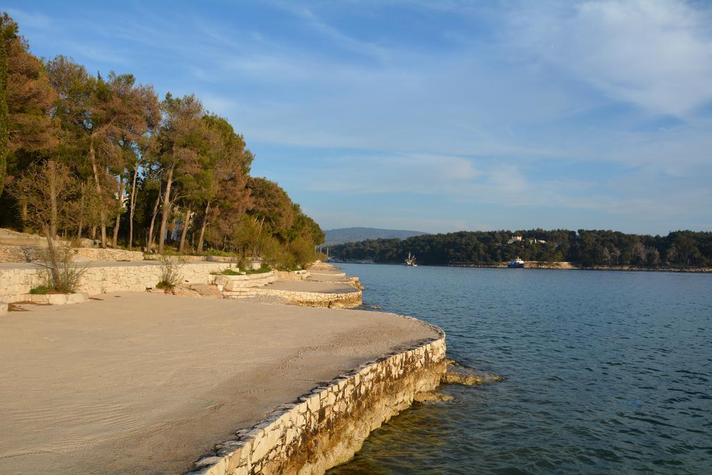 Dada I Dida * Milna (Brac)