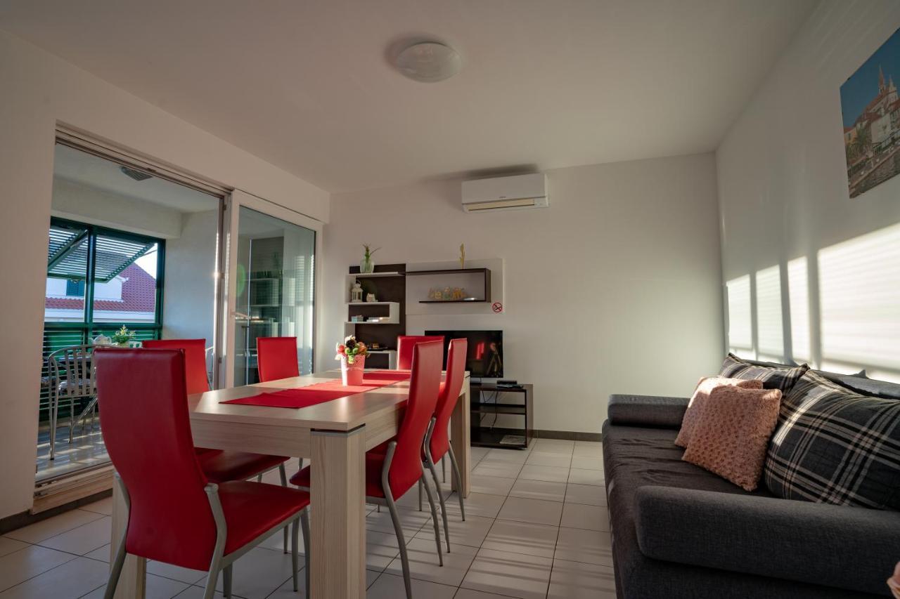 Dada I Dida Apartment Milna (Brac)