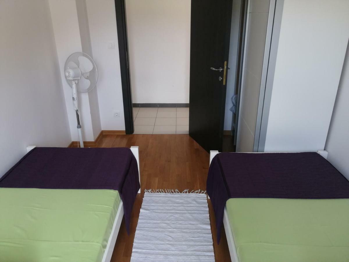 Dada I Dida Apartment Milna (Brac)